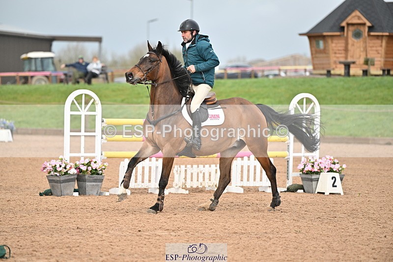 240315A-121606-00863 - Cls 3 Snr Foxhunter