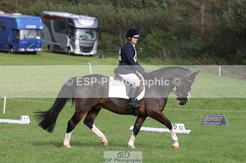 231019-142435-03963 - 444-REDHILL.SKANDEL-Emma.Stokes-DR