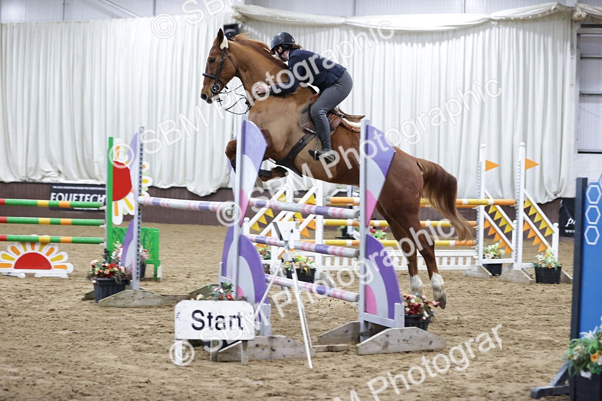 SBM_001586 - Class 5 - Redpost Equestrian Senior Foxhunter/ 1.20m Open