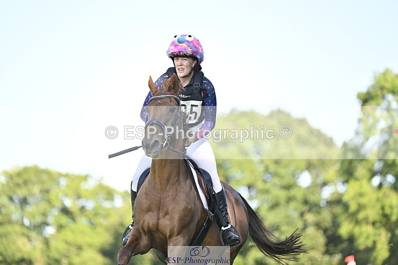 240811A-173619-07423 - 465-