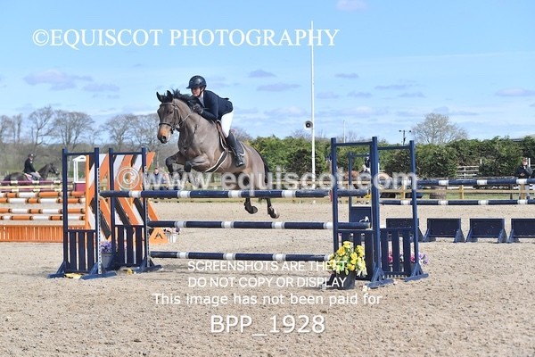 BPP_1928 - CLASS 20 SUN RHS Foxhunter Championship Qualifier