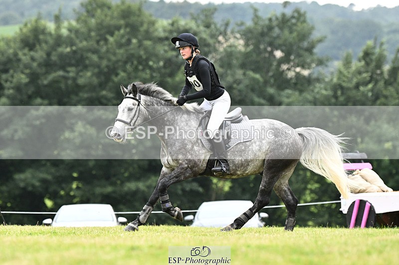 240825X-181115-38158 - 80cm XC 17.30 to End