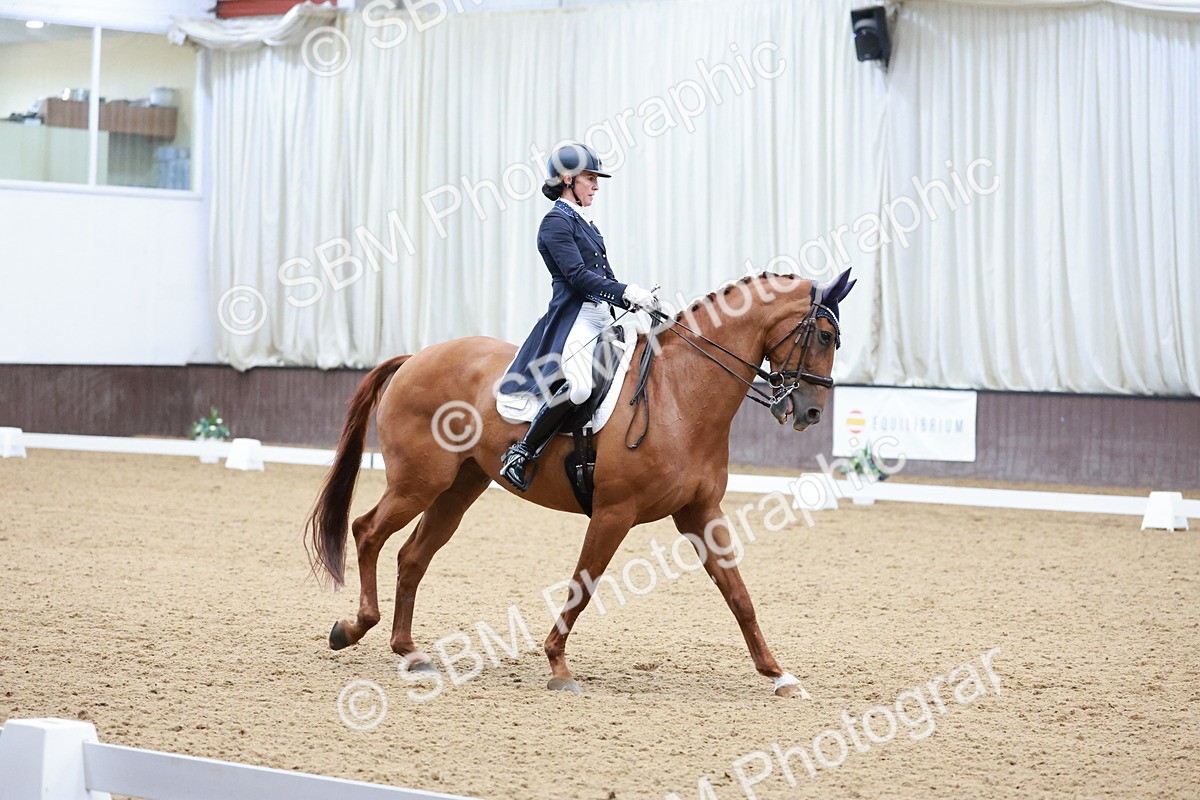 SBM_016355 - Class 5 - FEI INT II - 17.24-18.20