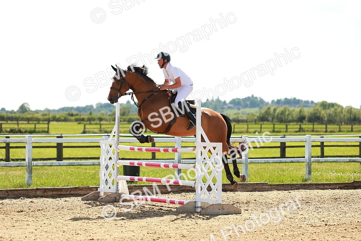 SBM_002869 - Class 4 - Senior Newcomers - 1.10m