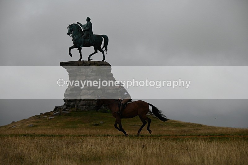 DSC_1739 - Time at Statue 12:13 to 12:32