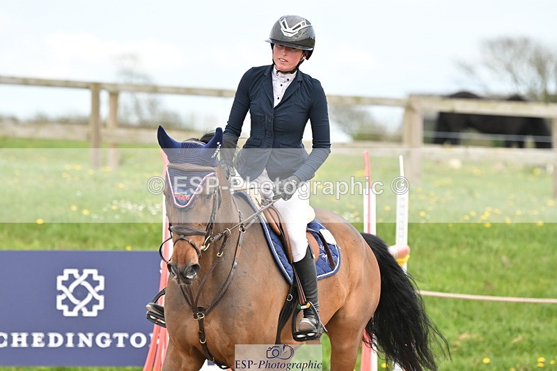 240418A-152426-04682 - Cls 9, 2 Star Big Tour 1.40m