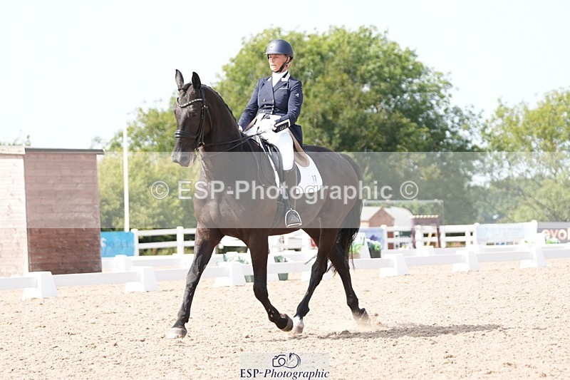 250815-151051-01968 - 017-elaine.scottFlorava