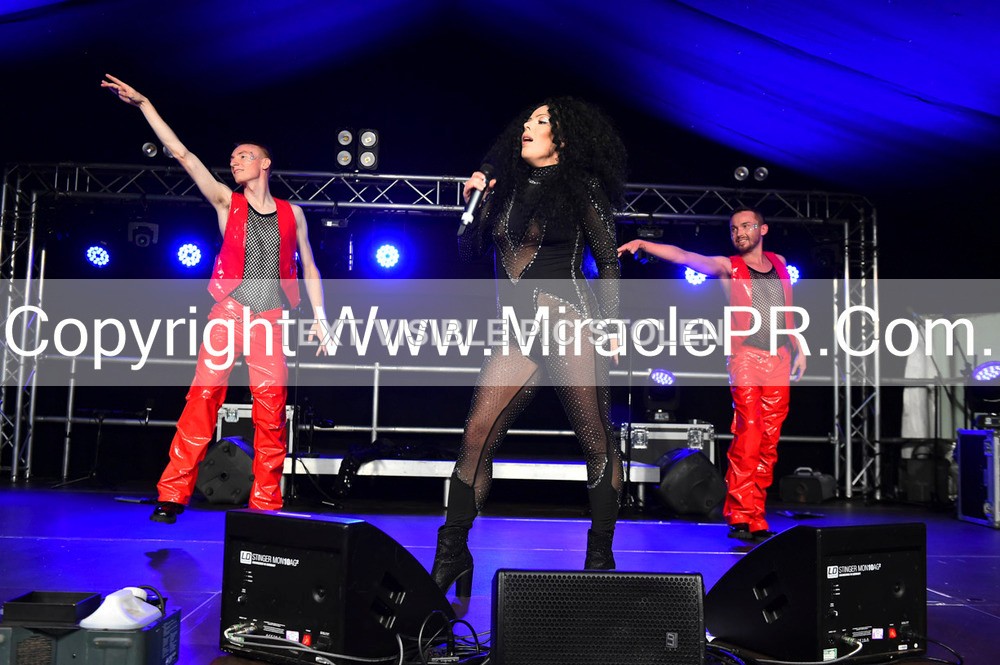 SH4_6580 - The Cher Experience