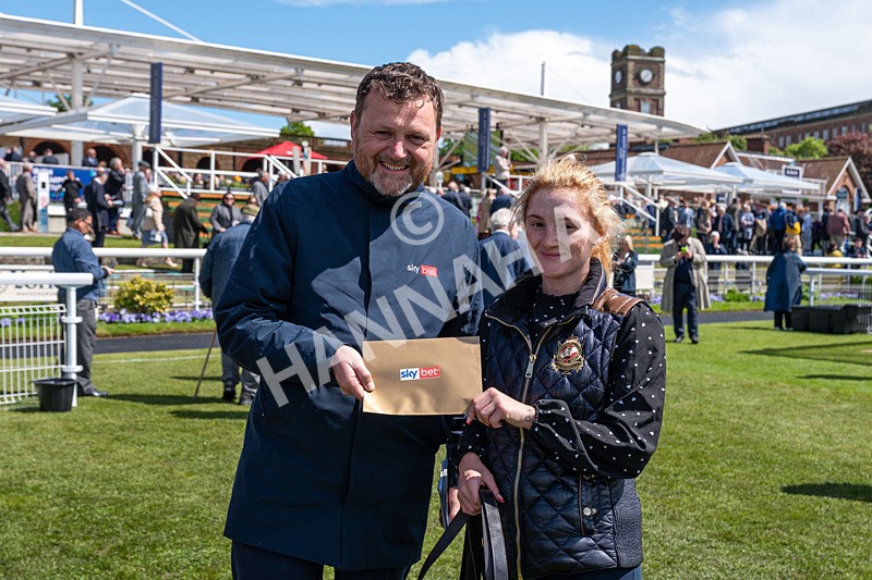 140526-Race 1-Persian Spring-1007 - Race 1 1.45pm Sky Bet ebfstallions.com Novice Stakes