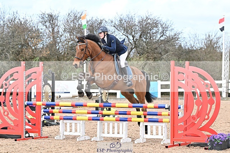 250328-105525-01347 - Cls 8 British Novice and 90cm