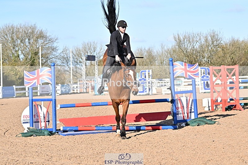 241113A-123500-00523 - Cls 04A&B Snr Newc & 1.10m Open