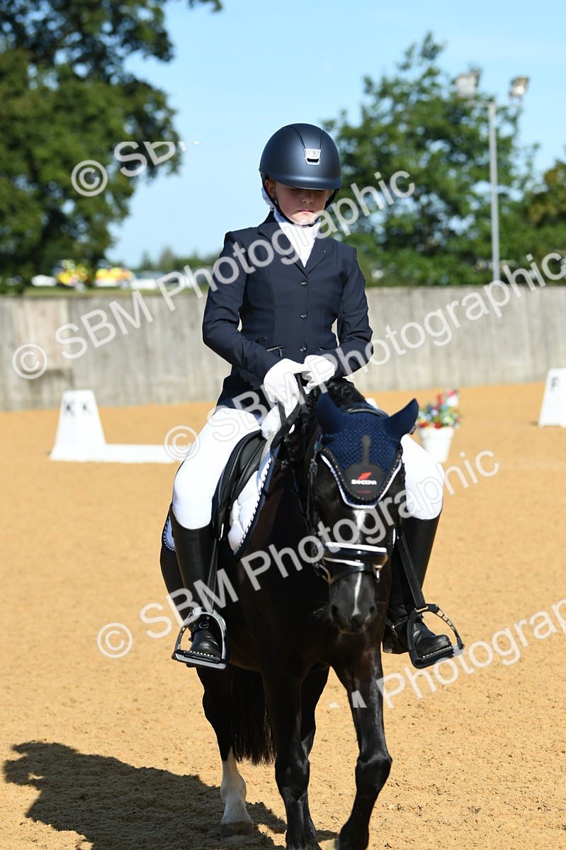 SBM_16314 - D4 - Small Tour Championship - Intro B