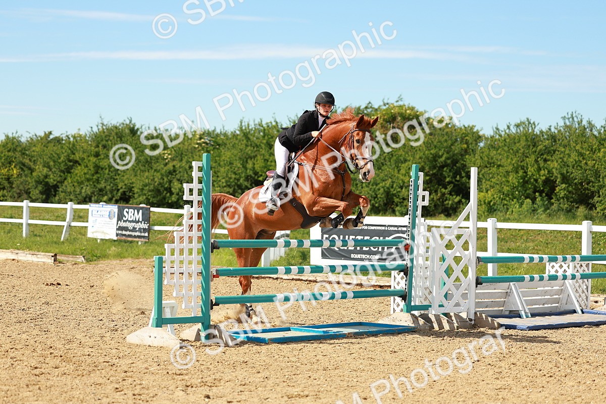 SBM_002638 - Class 4 - Senior Newcomers - 1.10m