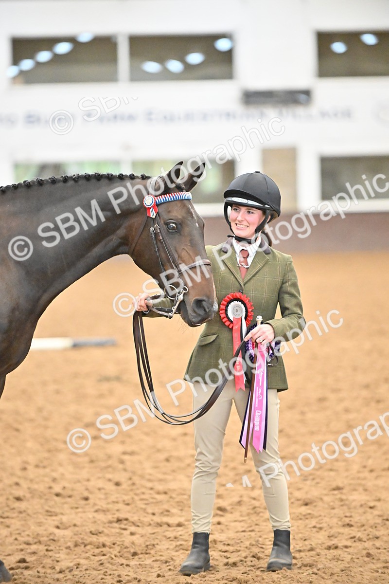 SBM_000772 - Class 16 - In Hand Showing Supreme Championships