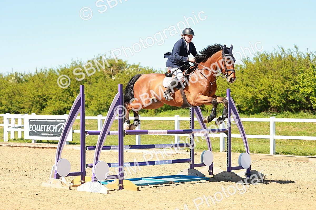 SBM_001448 - Class 4 - Senior Newcomers 1.10m