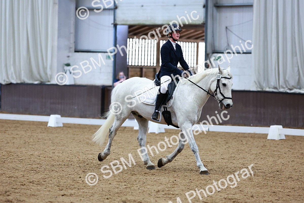 0B8A8015 - Class 5 - Novice 2