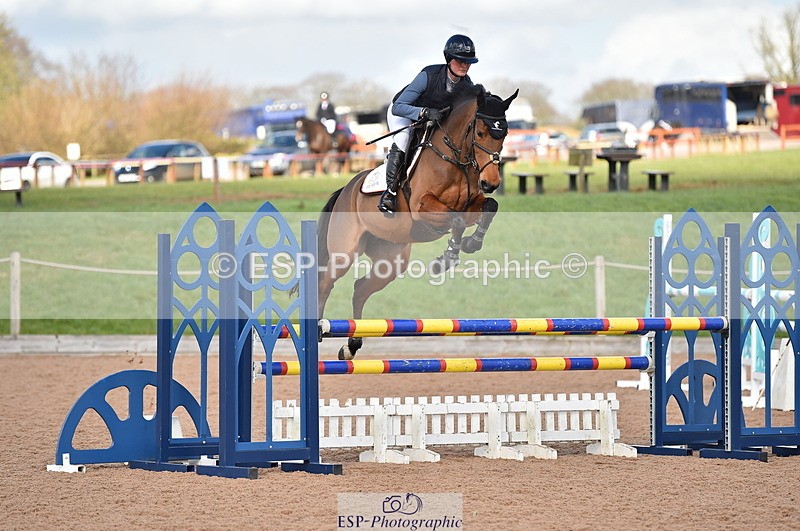 240306A-135408-01501 - Cls 4 Newcomers and 1.10m Open