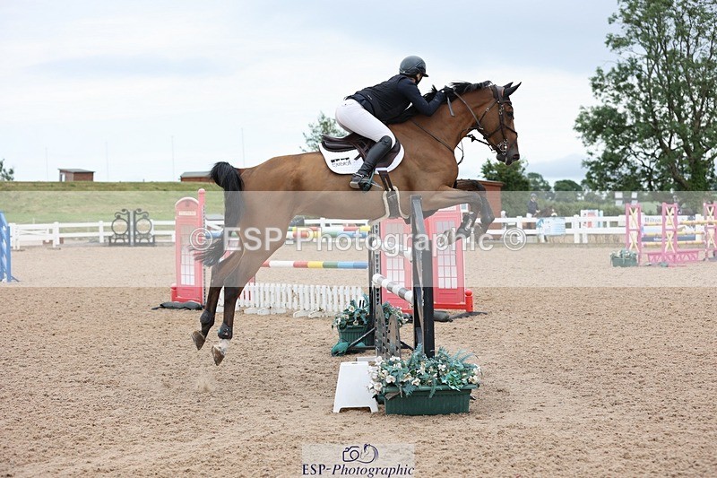 250625-153331-01449 - Cls 6 Foxhunter and 1.20m Open