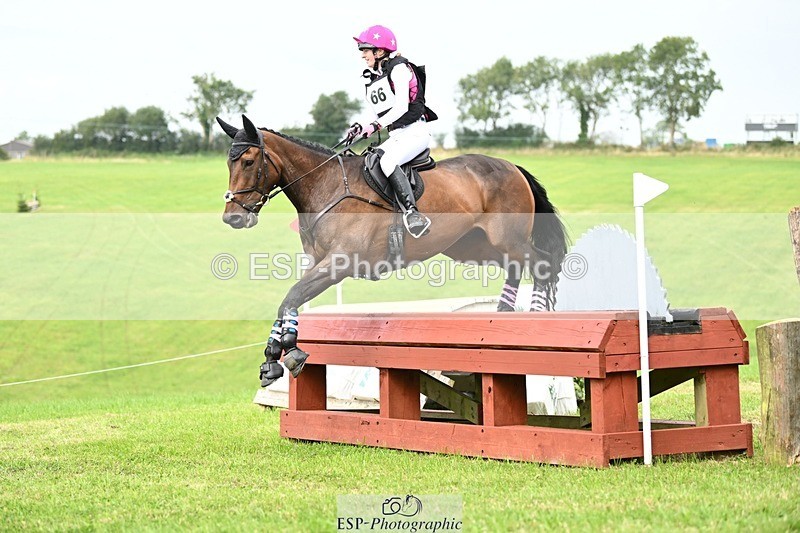 240831A-130944-02811 - 066-Catherine.Van.Randwyck-BALLYLENNON.SAMBUCA