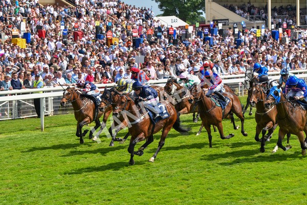270523-Race 3-Chipstead-4232 - Race 3 2.40pm William Hill Epic Boost Handicap