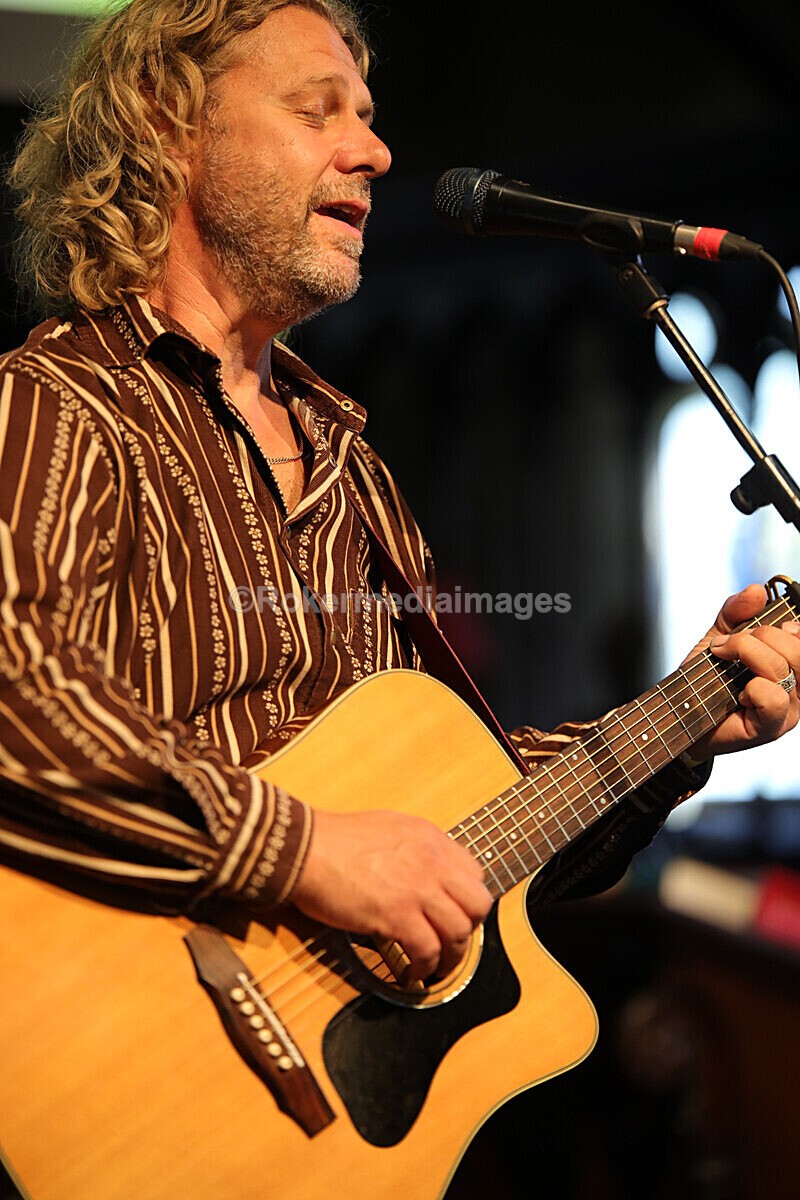 FOLK N BLUES-123 - FOLK and BLUES SEPT 2022