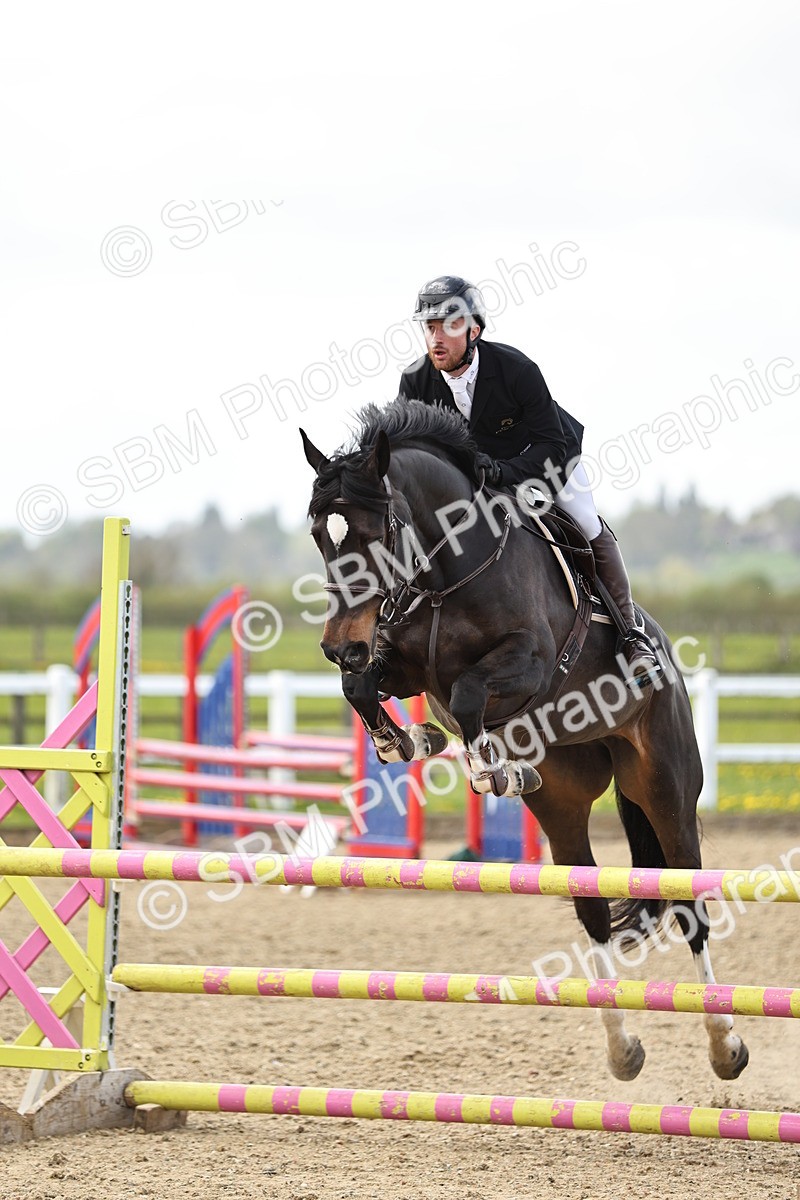 SBM_000519 - Class 2 - Senior British Novice - 90cm