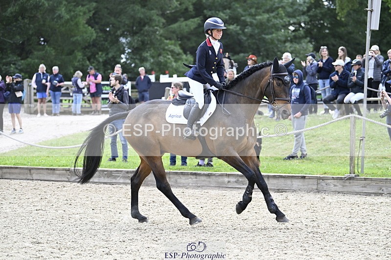 250525A-161621-18642 - Presentations Section C CCI 2 Star Long