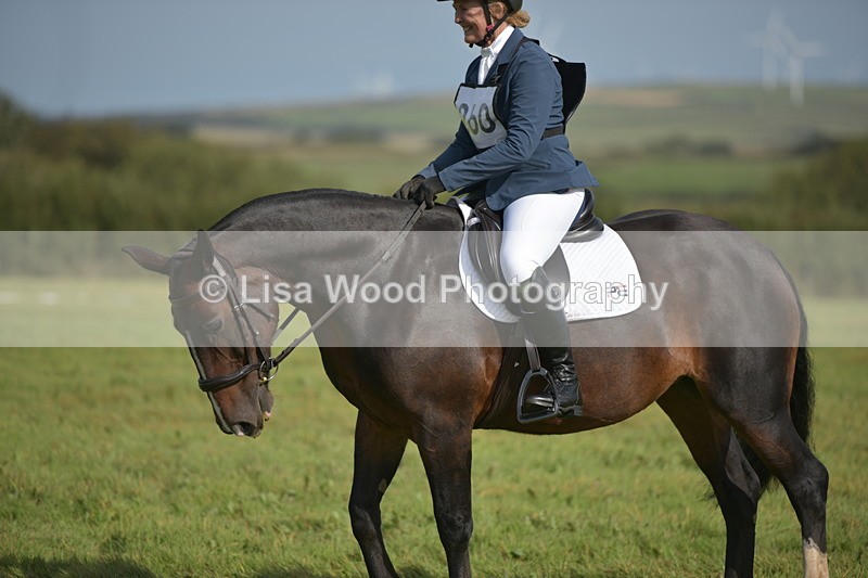 RAY_7827 - Class 2B: Trekenning Open: Dressage