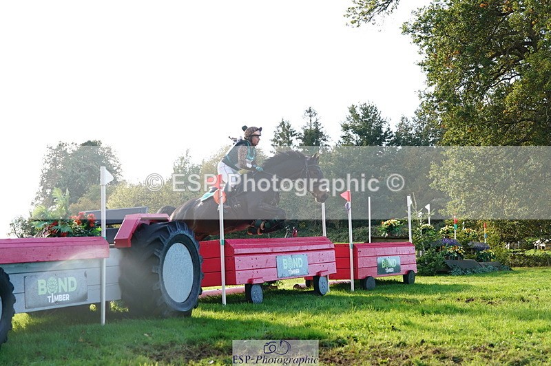 251025A-141636-20988 - G-507-Dominique.Kinnaird-Ainley