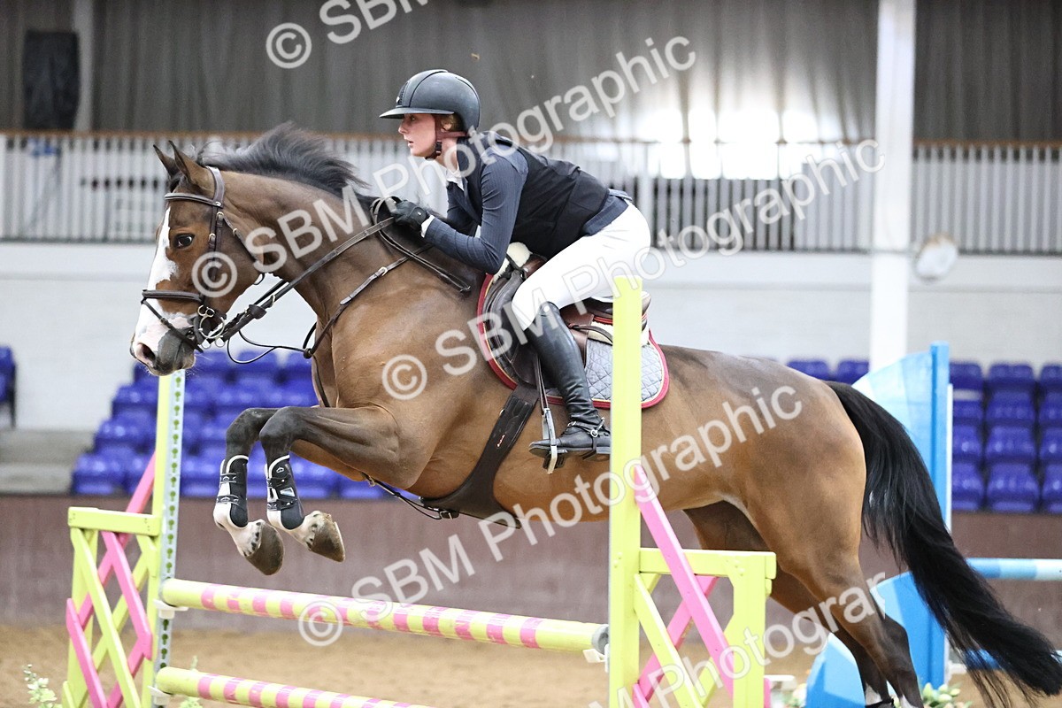 SBM_001252 - Class 5 - Blue Chip Pony Newcomers 1.00m Open
