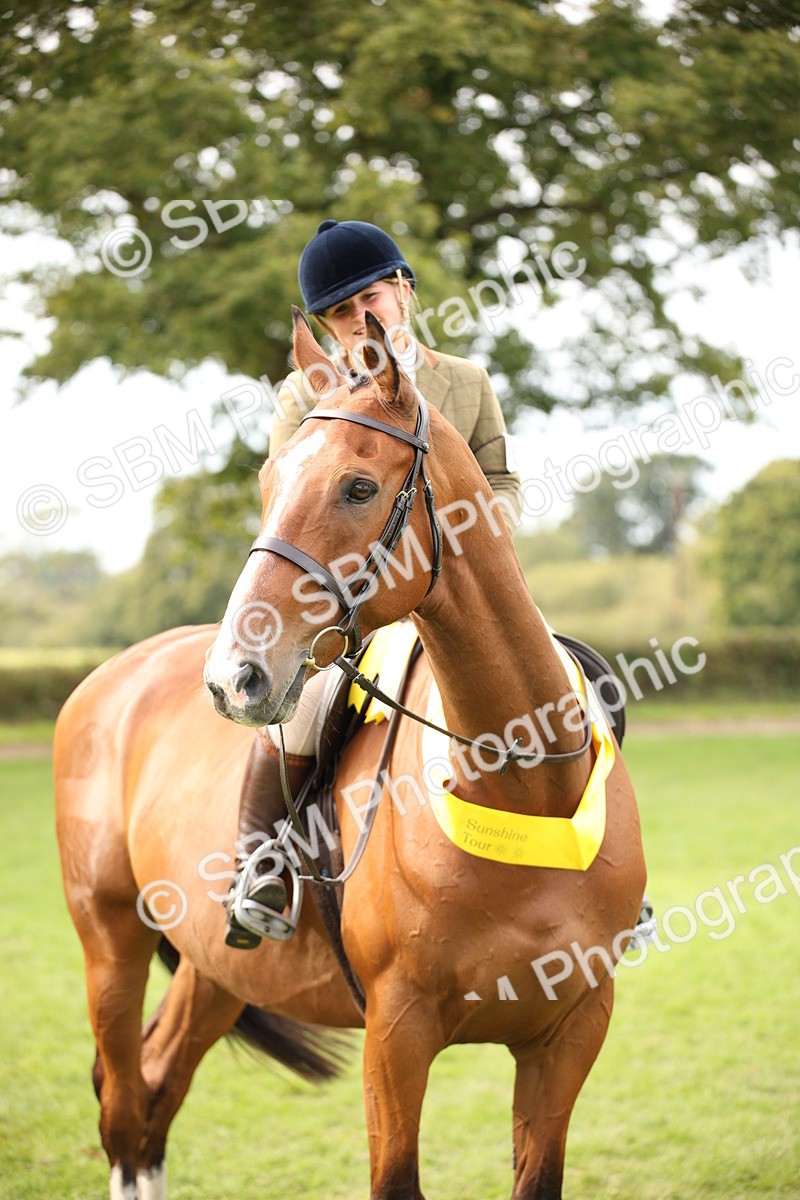 SBM_70445 - S66 - Hunter Ridden