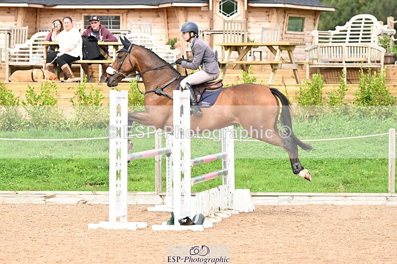 240908A-134523-04085 - Cls 15 U21 Intro 90cm-1.00m  Team Comp