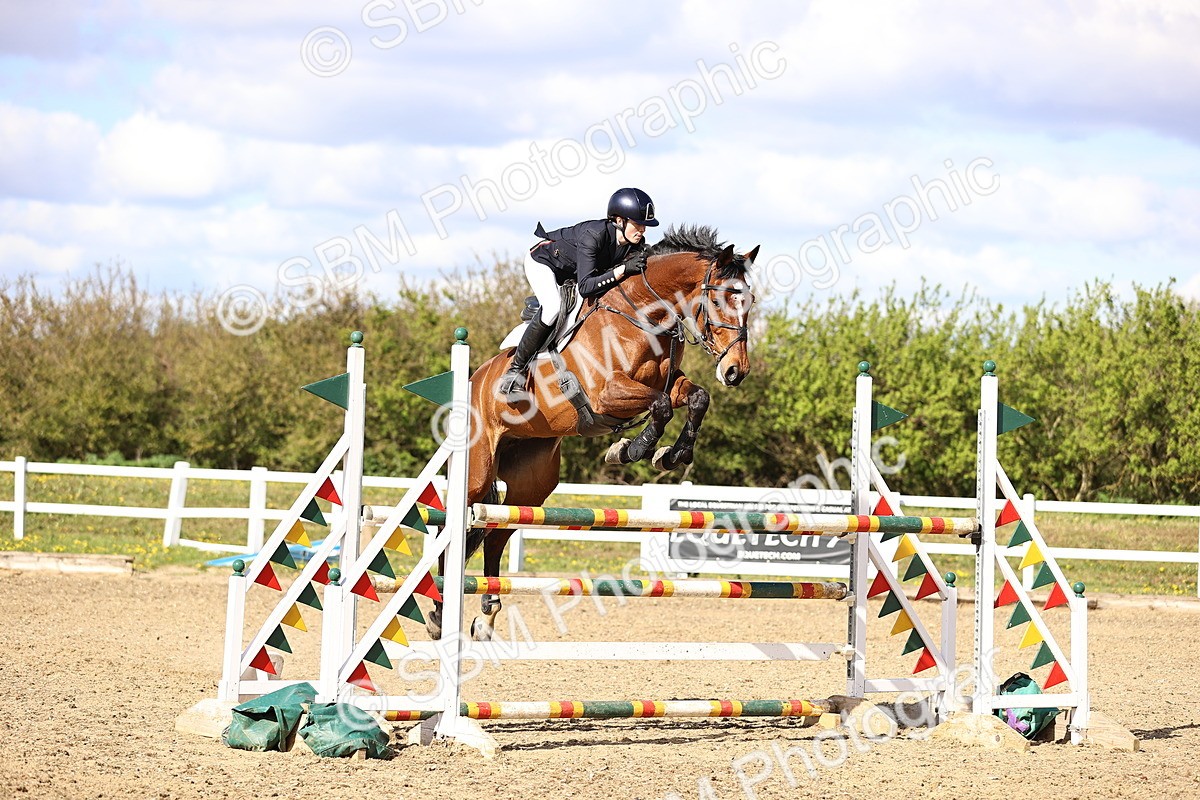 SBM_004910 - Class 19 - Senior Foxhunter - 1.20m