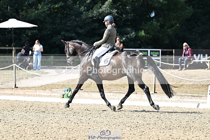 250810A-103244-05233 - 089-Amy.SchiesslActive.Sophocles