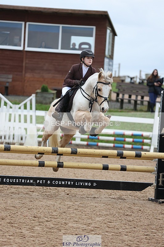 241116X-091409-00200 - Cls 05 Pony Intro 80