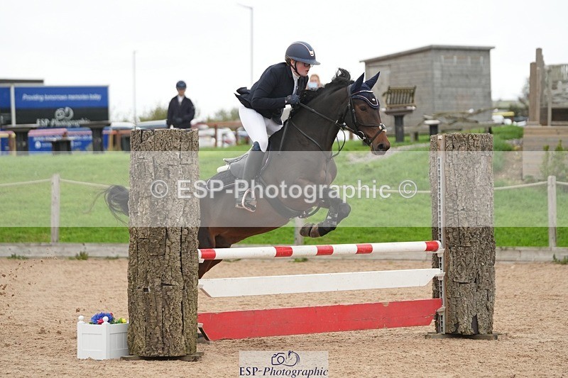 250920-111902-00751 - Cls 8 Pony Discovery