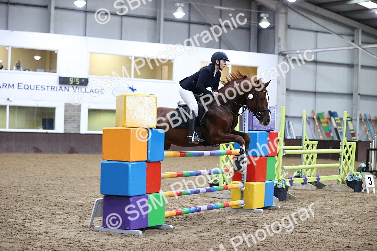 SBM_001754 - Class 4 - Senior Newcomers - 1.10m Open