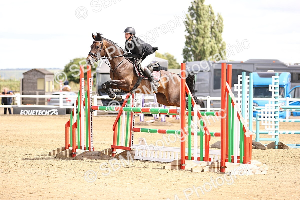 SBM_001159 - Class 6 - Senior Newcomers - 1.10m