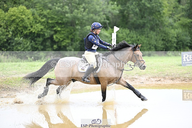 240804-125840-13880 - 506-Janine_Paterson-LAHINCH_TEDDY