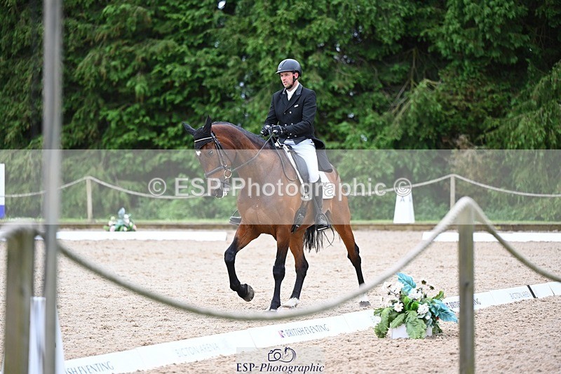 240524-154214-10558 - 537-FULL_MOON-Adam_Trew