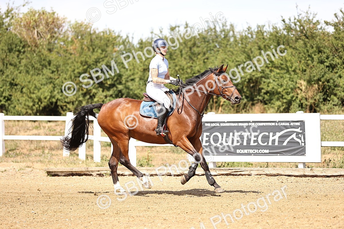 SBM_000978 - Class 4 - Senior Discovery - 1.00m Open