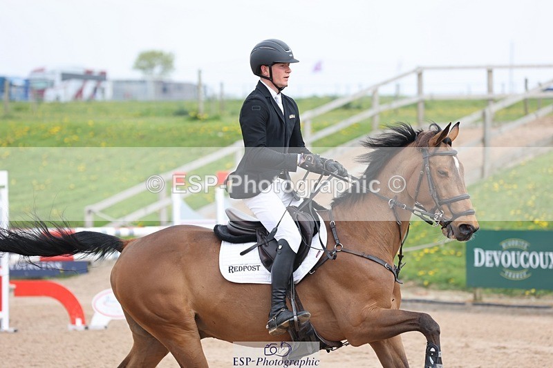 250424-115353-05114 - Cls 1 - 2 Star Small Tour