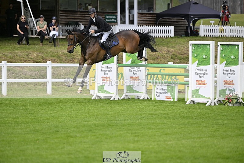 250613A-095724-00200 - Cls 1 Snr Newcomers and 1.10m Open