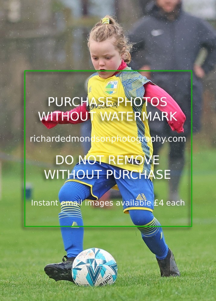 533A4797 - Wattsfield under 7s vs Kendal Utd Ladies & Girls U8 (22/11/25)