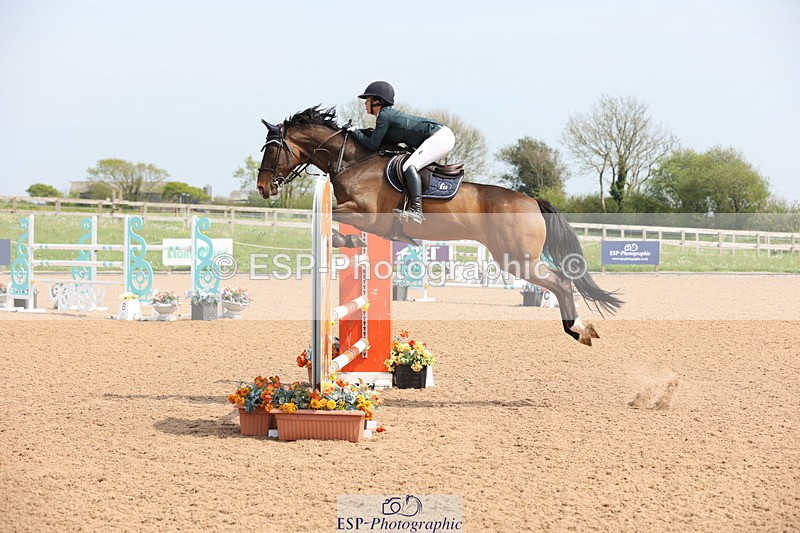 240511A-142805-14303 - Cls 36 National 1.30m Open