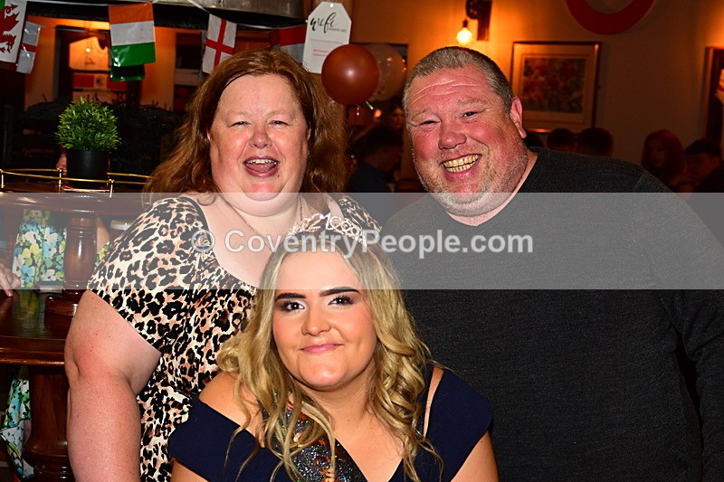 COU-740 - Courtney's 21st
