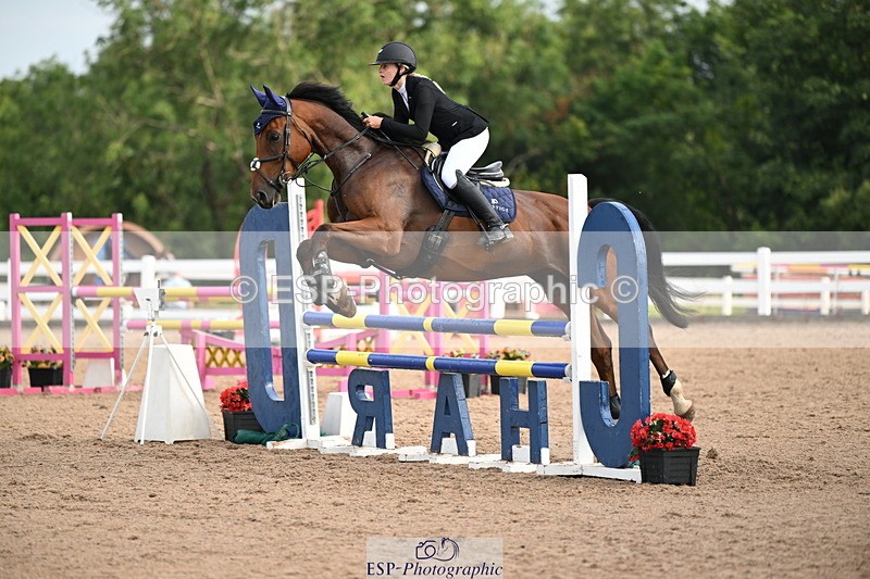 240802A-083203-03189 - Cls 21 A&B Brit Nov & 90cm Open