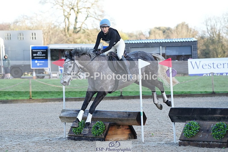 260228A-083122-00012 - Cls 1, 70cm Start to 9.30am