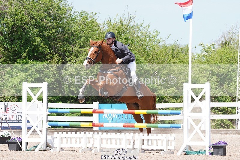 250503-124204-01106 - Cls 25 Club 1m