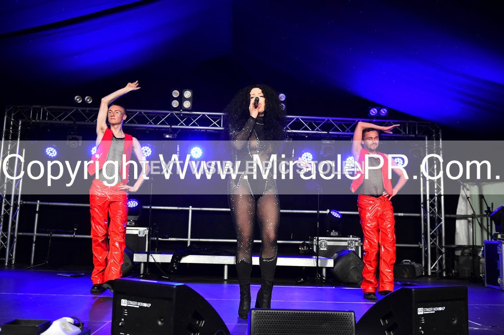 SH4_6615 - The Cher Experience
